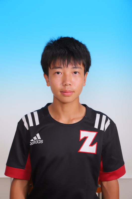 上田　尭大
